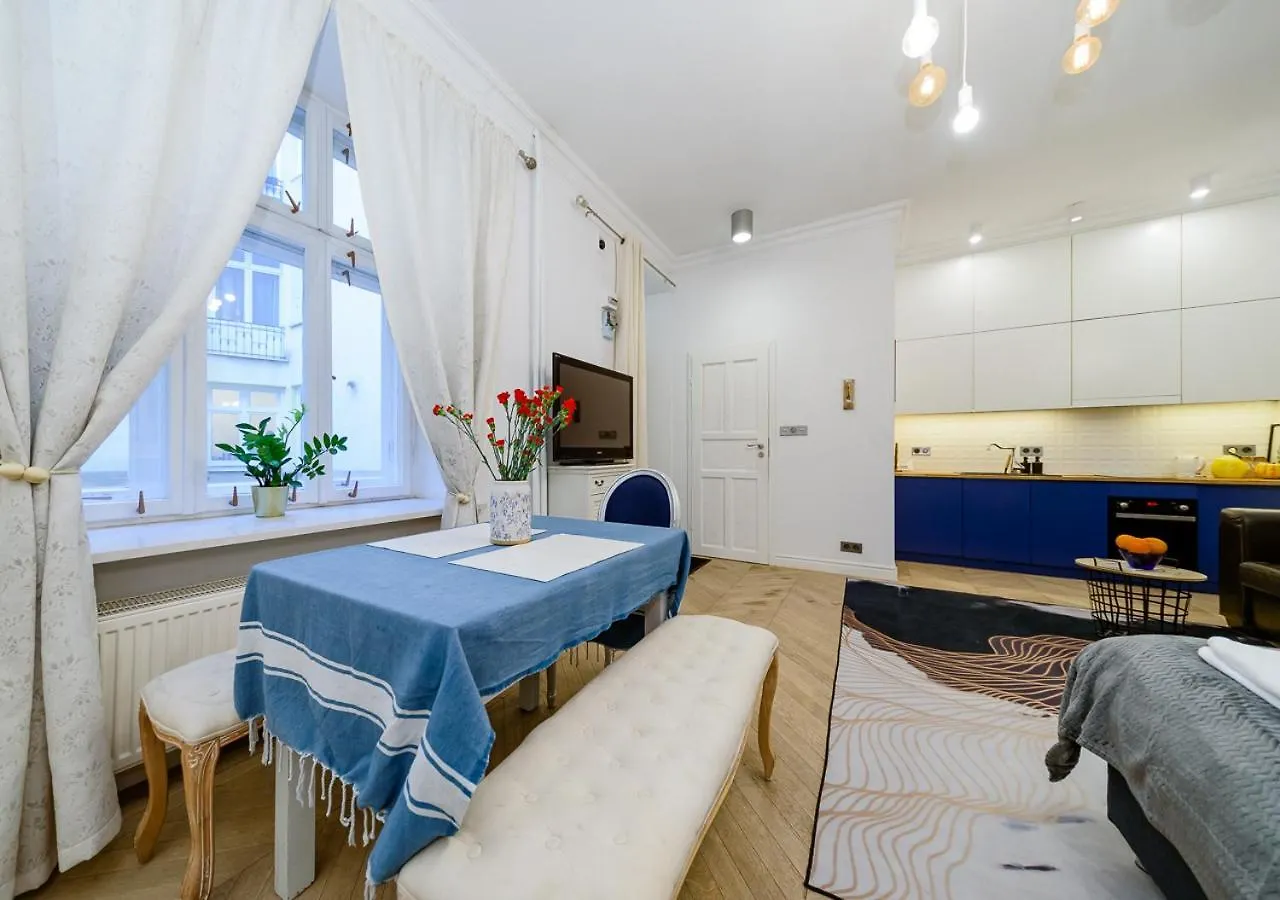 Apartament Zurawia Street Warsaw 0*,  Poland